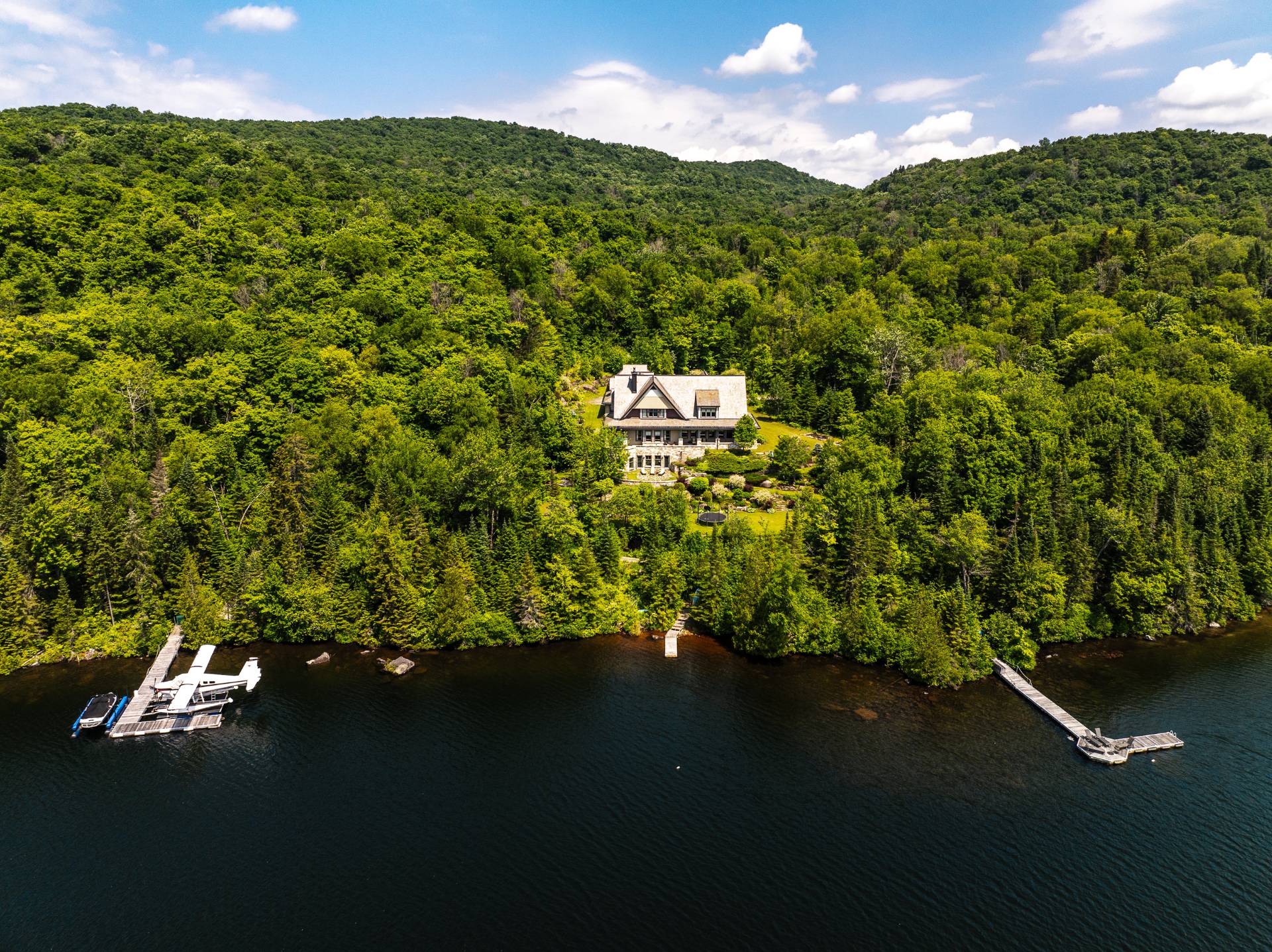 Waterfront estate at 85 chemin Fyon, Ivry-sur-le-Lac